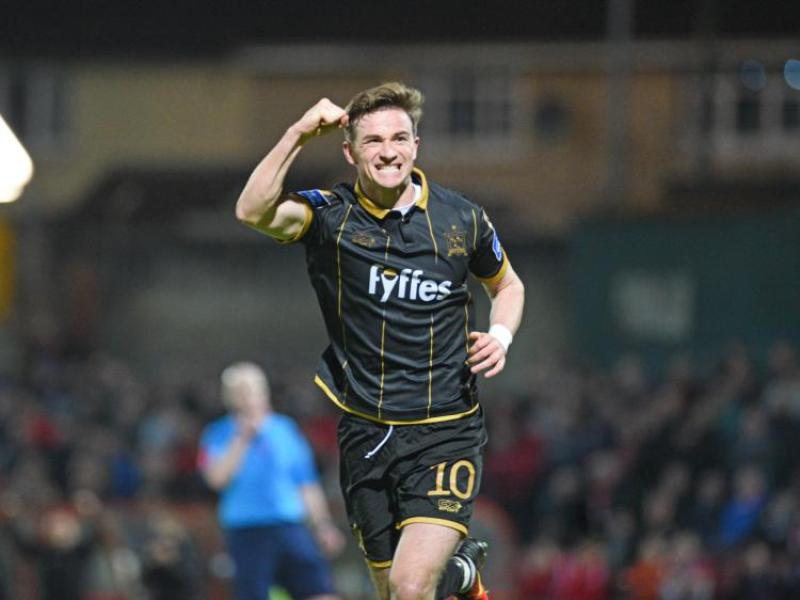 Finn stands by Shamrock Rovers 'bigger club' comments