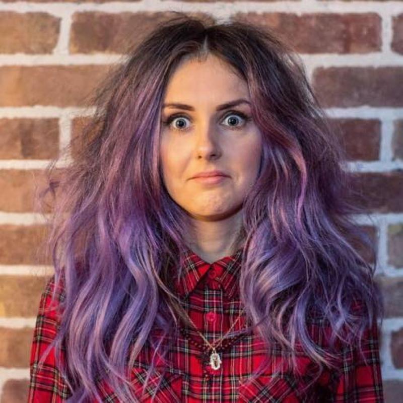 Dundalk woman wins place in Irish Comedian  Awards
