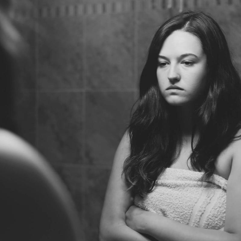 ‘Cracks’ in An Táin Dundalk highlights mental health issues in community