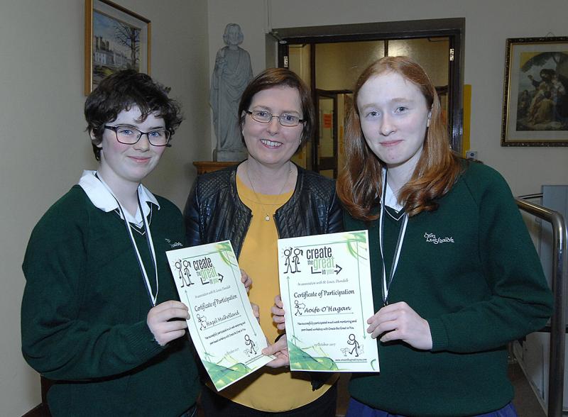 Dundalk students awarded mentoring certs 