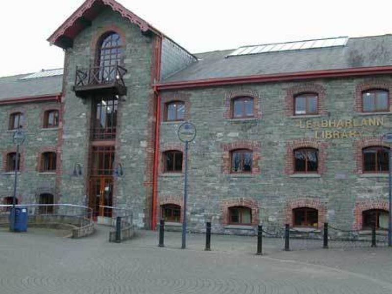 Squeeze in a Read with Dundalk library