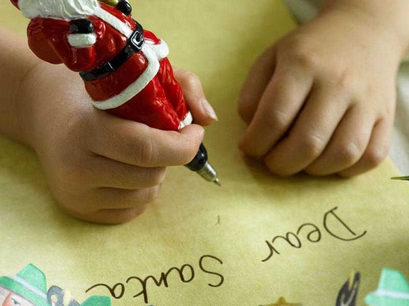 Are you writing a letter to Santa this year? Here's some advice from the man himself.....