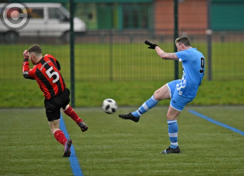 Carr's 40-yard stunner helps 9-goal Woodview to victory over Rossin