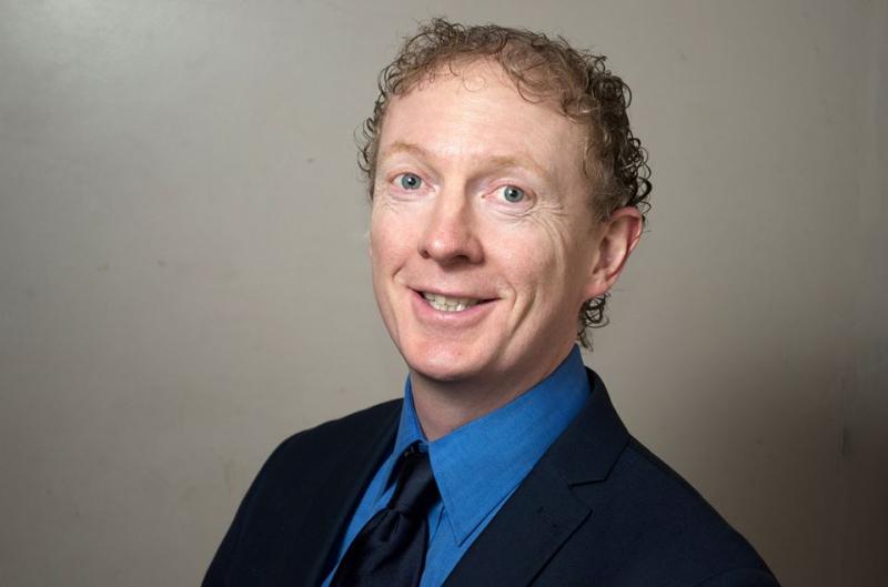 Death of much respected Irish scholar Dr Fiachra MacGabhann