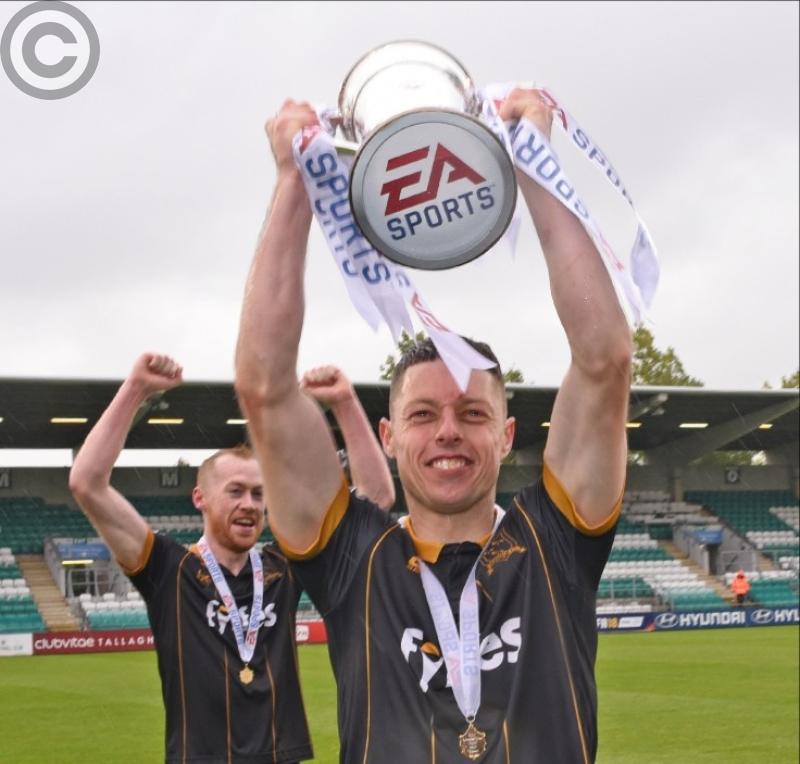 Local player Shane Grimes signs for Cliftonville