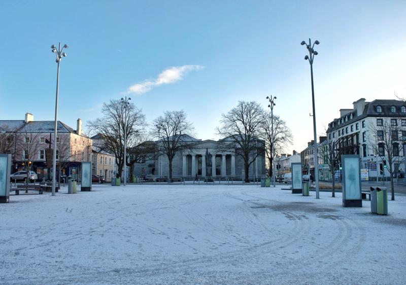 Warning for drivers as snowy conditions affect Louth 