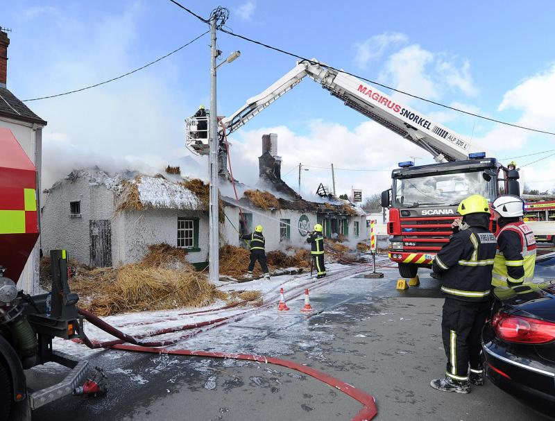 Fire destroys thatched roof of popular Castlebellingham tearooms 