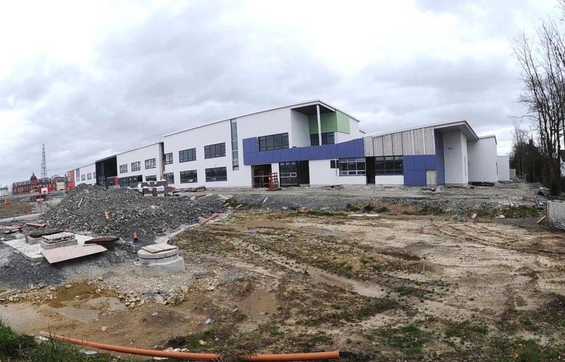 Residents denied but Coláiste Chú Chulainn opening delayed