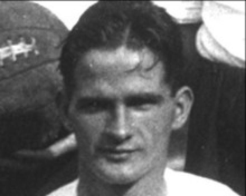 Joey lifts FAI Cup for first time in Dundalk’s history - 1942
