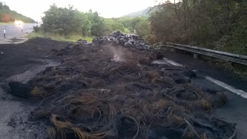 Blaze north of Dundalk as illegally dumped tyres set alight