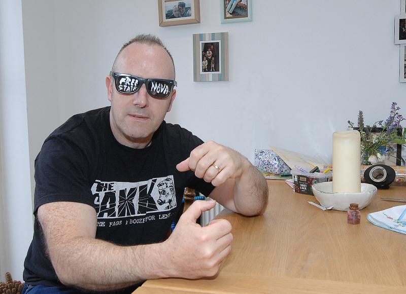 MY DUNDALK LIFE: 'Describe Dundalk people?  Mad as brushes'