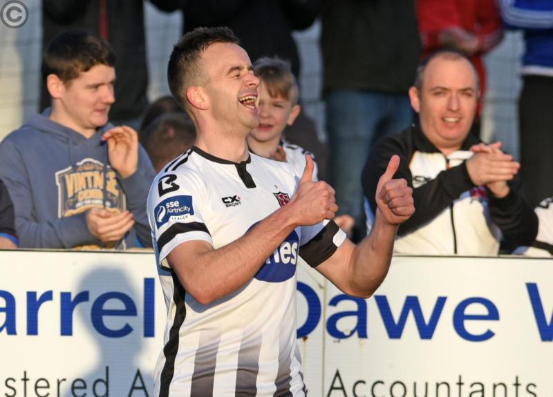 Robbie Benson signs new deal with Dundalk FC