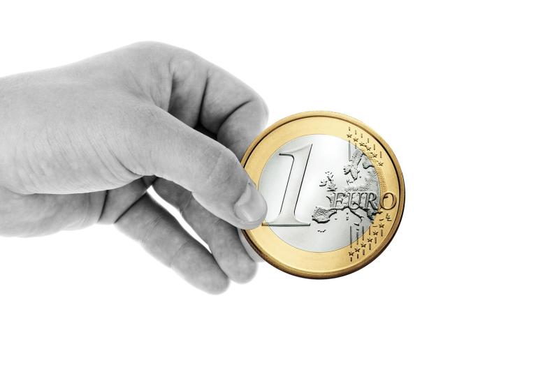 Charities Regulator&rsquo;s top tips for donating safely at Christmas