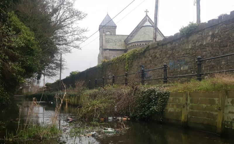 Lack of lighting cited as factor in anti-social behaviour on lane at Ramparts in Dundalk
