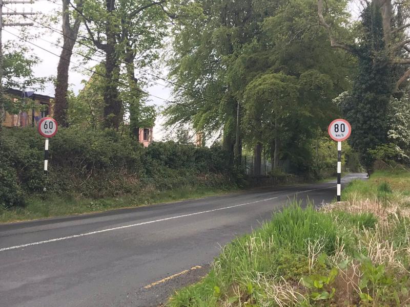 Road in north Louth has two different speed limit signs! Louth Live
