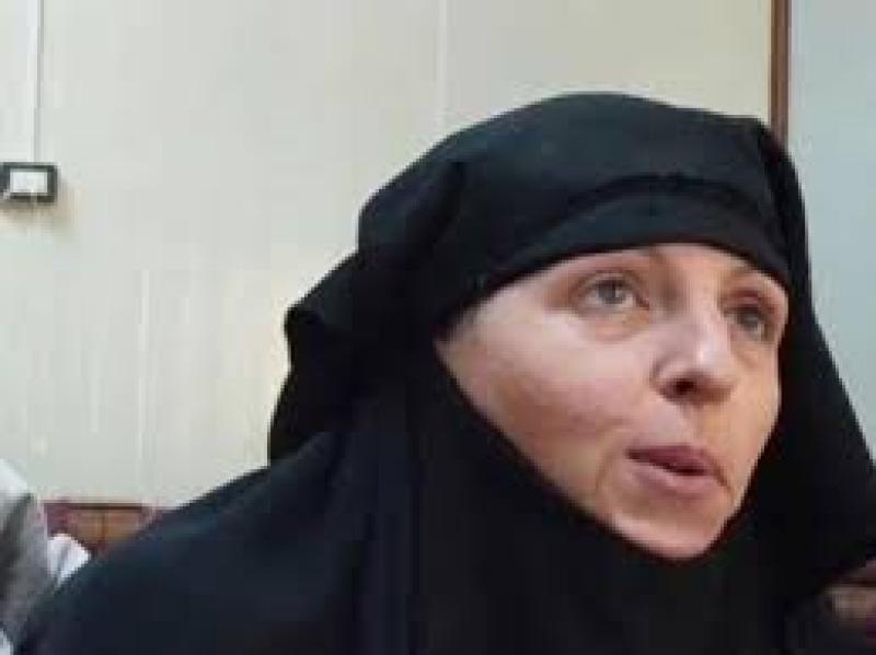American who got Lisa Smith out of women's "prison" was wanted by FBI on terrorism charges, trial told
