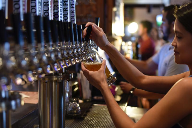 Trip Through Time: The Pubs of Dundalk