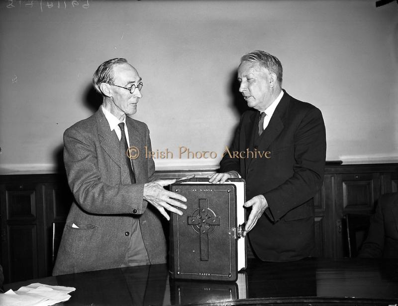 State of Dundalk great's grave a source of anger and embarrassment