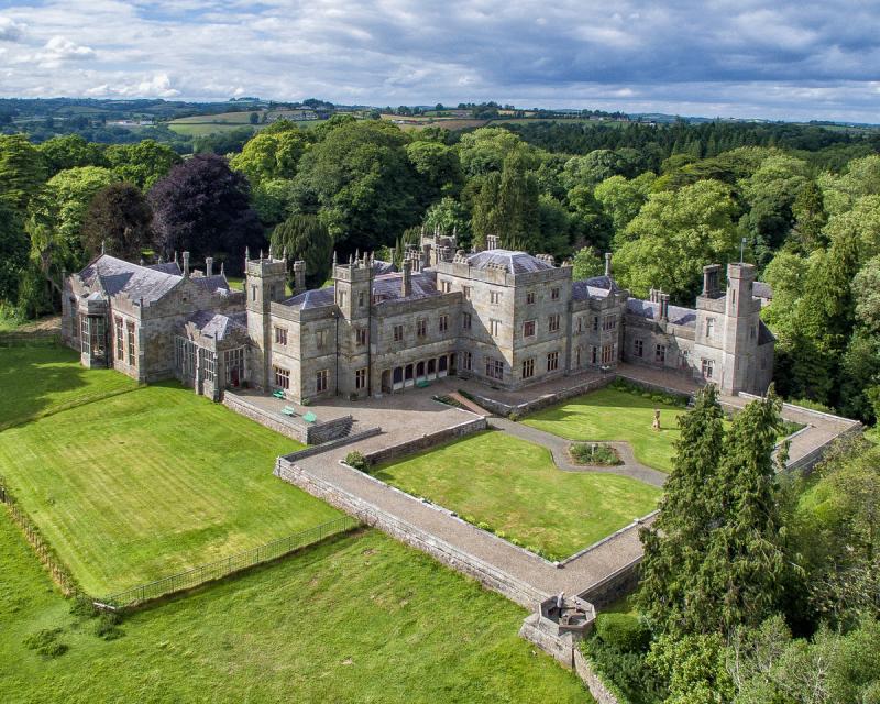 Rare opportunity to access Louth Fea estate in Carrickmacross