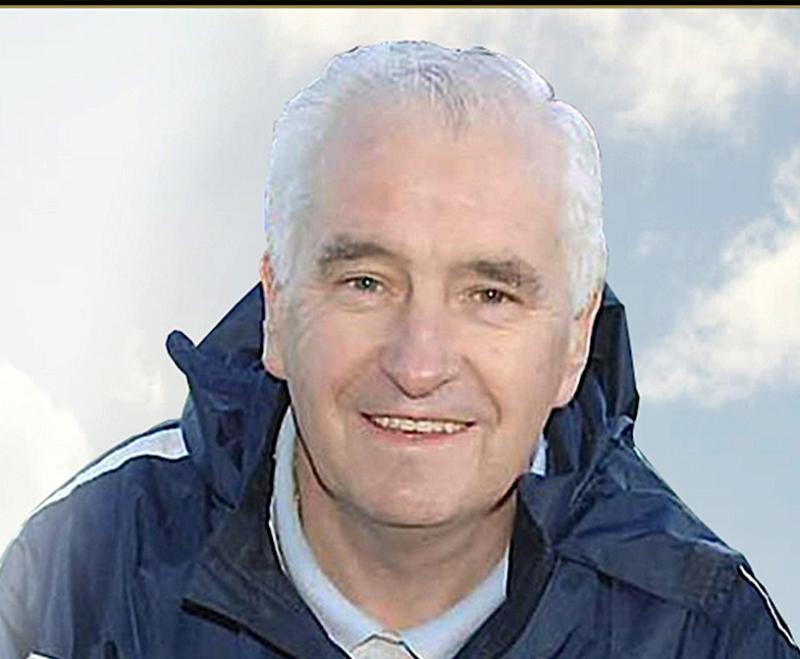 People across town pay their respects as former Dundalk manager Tommy Connolly is laid to rest