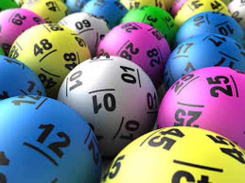 Life-changing amounts won in Saturday night's lotto but capped jackpot remains untouched