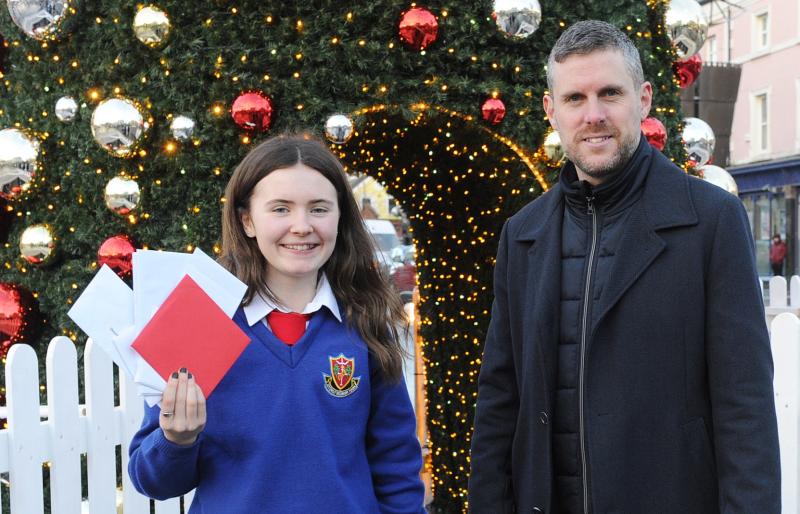 The Dundalk Democrat's Superstar winner receives prizes