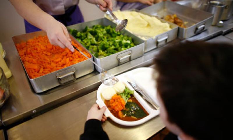 Children in all Louth primary schools to receive hot school meals by 2030