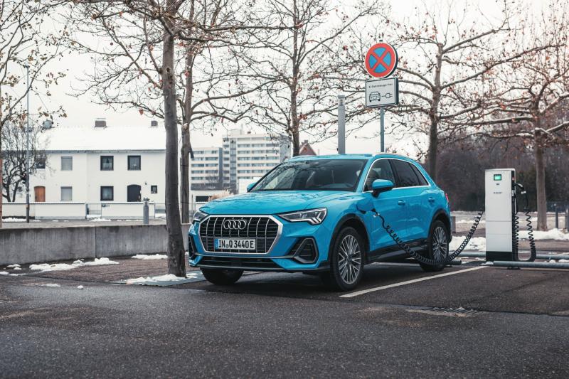 Louth Motors: Our expert reviews the 'sophisticated' Audi Q3 