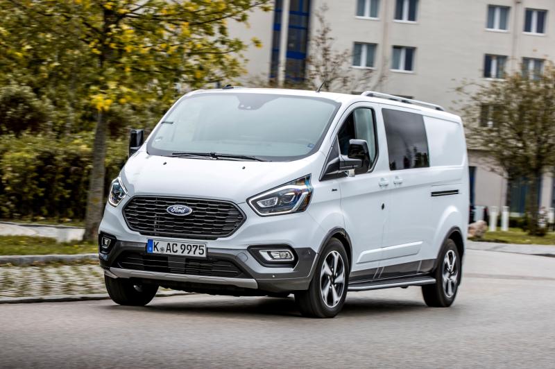 Louth Motors: Our expert reviews the Ford Transit