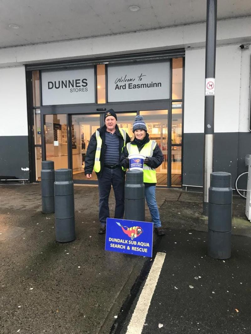 Dundalk Sub Aqua thank local people for supporting  annual bucket collection 