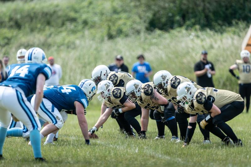 Emphatic victory sees Louth Mavericks secure their place in the play offs 