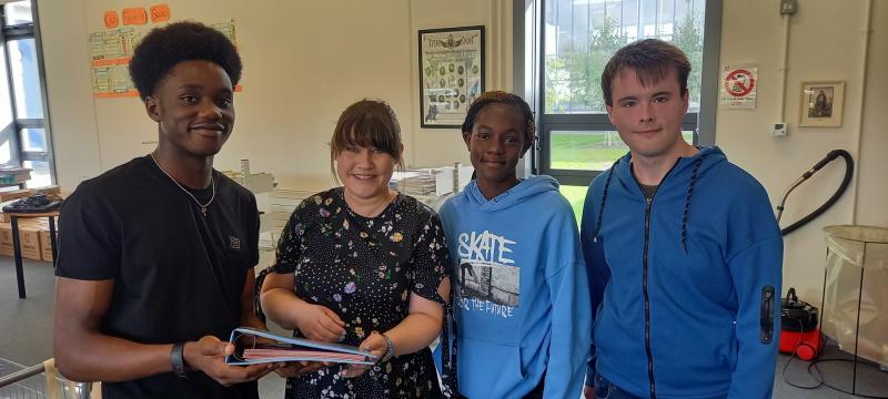 Coláiste Chú Chulainn in Dundalk celebrates top grades across 30 Leaving Cert subjects 