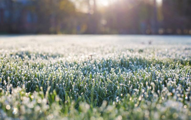 Louth Weather: A cold day with frost and any ice lingering