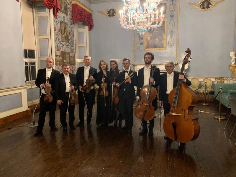 Classical music night in Dundak's An T&aacute;in