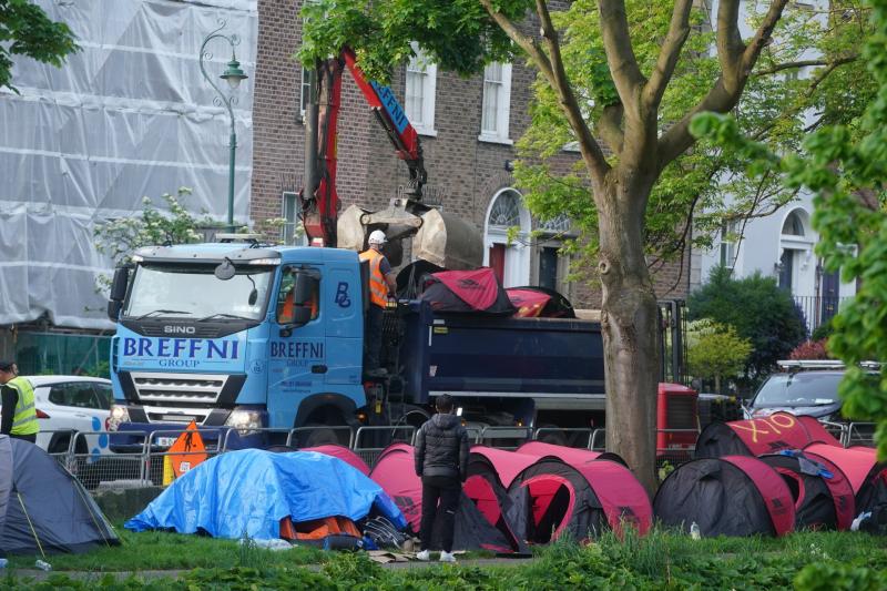 'It's a very serious issue' - more migrant tents are pitched in central Dublin