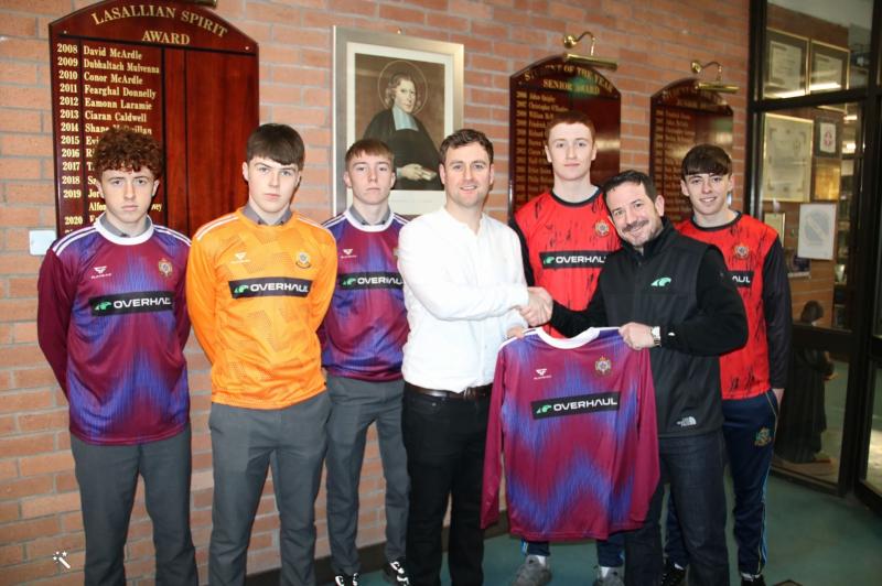 Company Overhaul sponsor Dundalk's De La Salle football jerseys