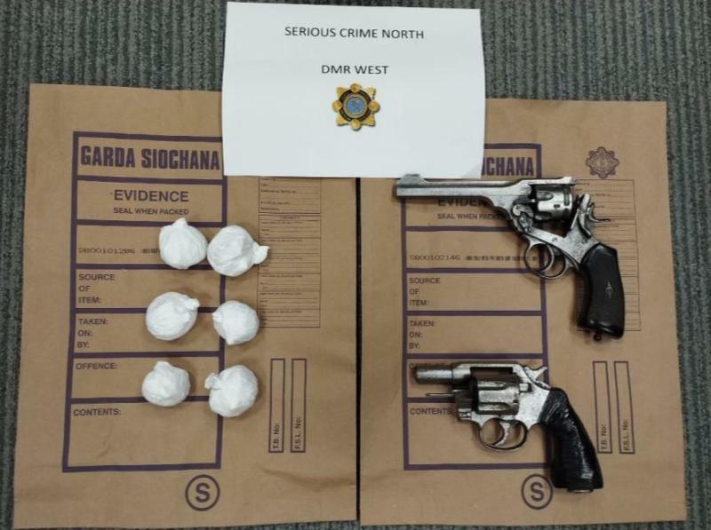BREAKING: Two firearms and drugs discovered in Dublin amid search operation 