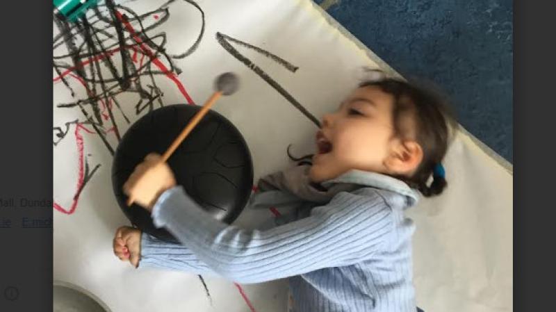 An T&aacute;in Arts Centre introduces free workshop for children with disabilities