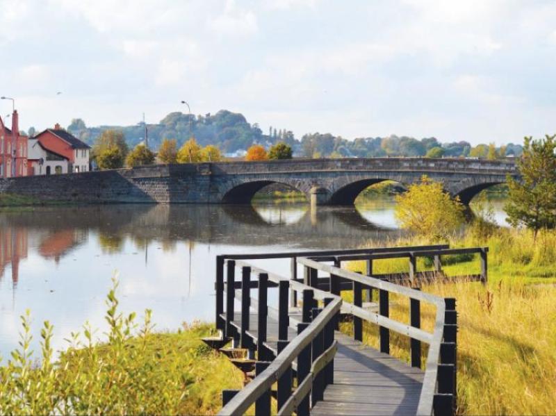 Calls for new bus route across Castletown River to alleviate Louth traffic