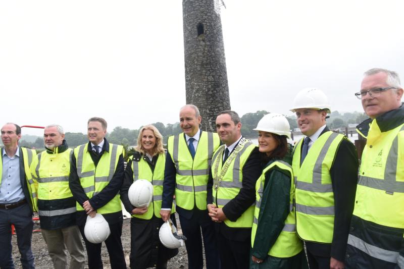 Taoiseach visits Narrow Water Bridge construction site in north Louth