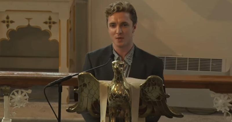 Louth musician David Keenan pays musical tribute at Lord Henry Mount Charles’ funeral