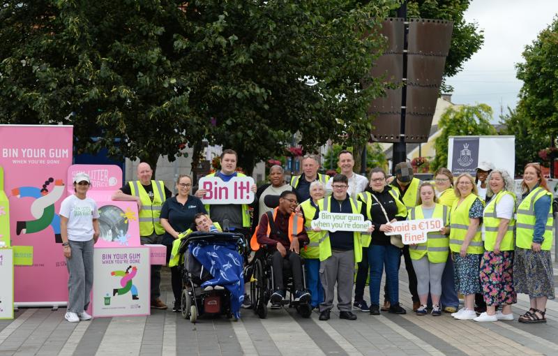 Louth County Council welcomes Gum Litter Taskforce to Dundalk