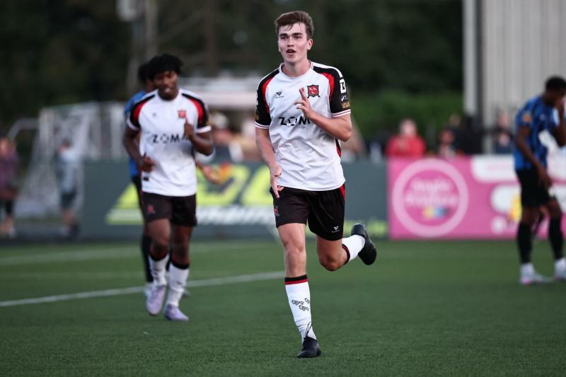 Kenny’s hot streak fires Dundalk closer to promised land