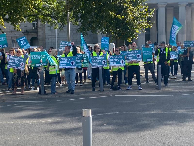 Louth secretaries and caretakers join nationwide strike 