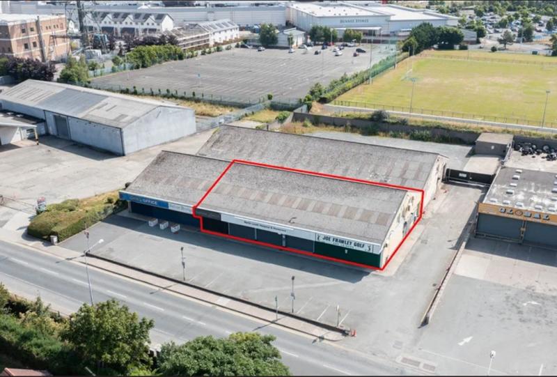 Dundalk shopping centre goes on the market for eye opening price 