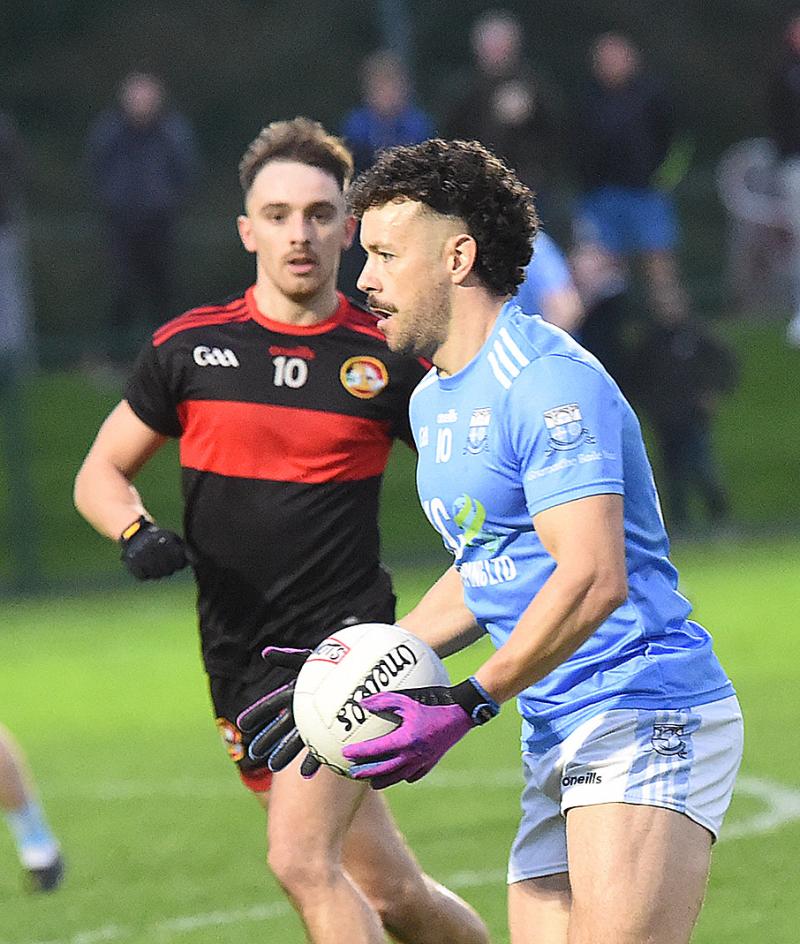 Louth GAA club | Blues edge out Dreadnots in tight semi-final battle