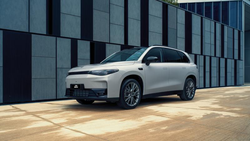 Louth Motors: New brand to Ireland and new car from Kia