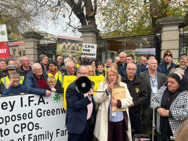 Louth politicians join protest outside Dáil against Greenway CPOs 