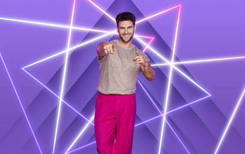 TV host and social media star announced as sixth contestant of Dancing with the Stars