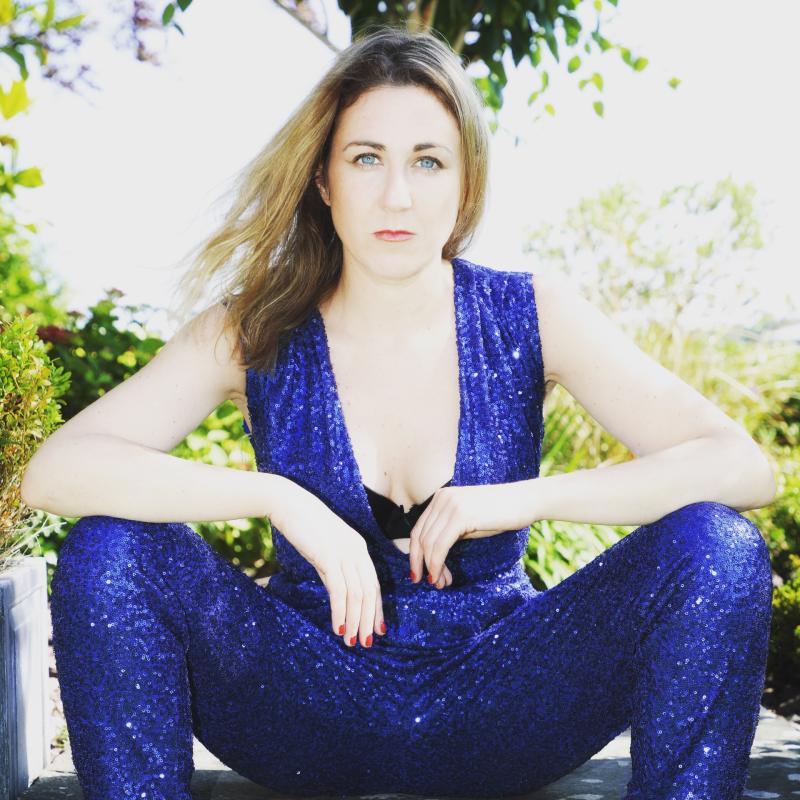 &Aacute;ine Duffy brings her show to Louth